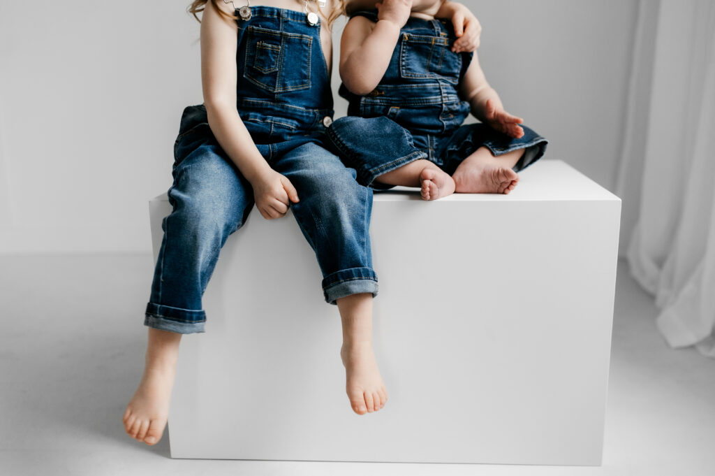 baby milestone photographer Twin Cities