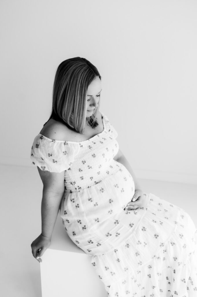 Twin Cities maternity photographer