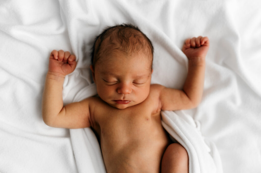WI maternity and newborn photographer