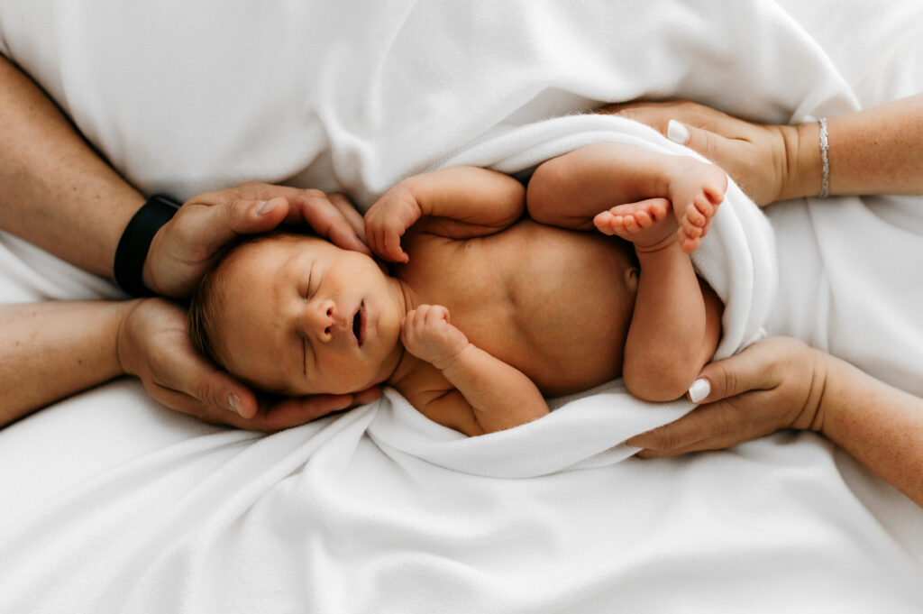 Minimal studio newborn photographer Wisconsin