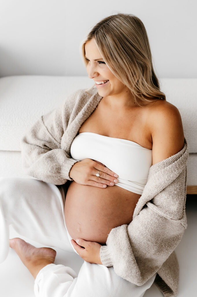 Wisconsin studio maternity photographer
