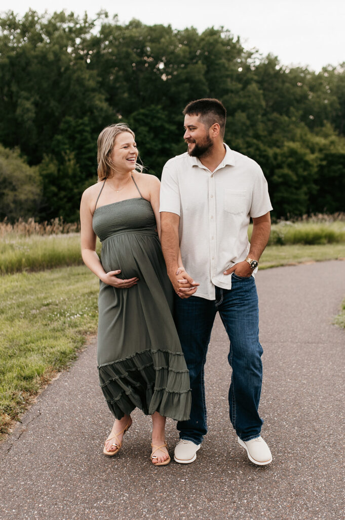 Hudson WI maternity photographer
