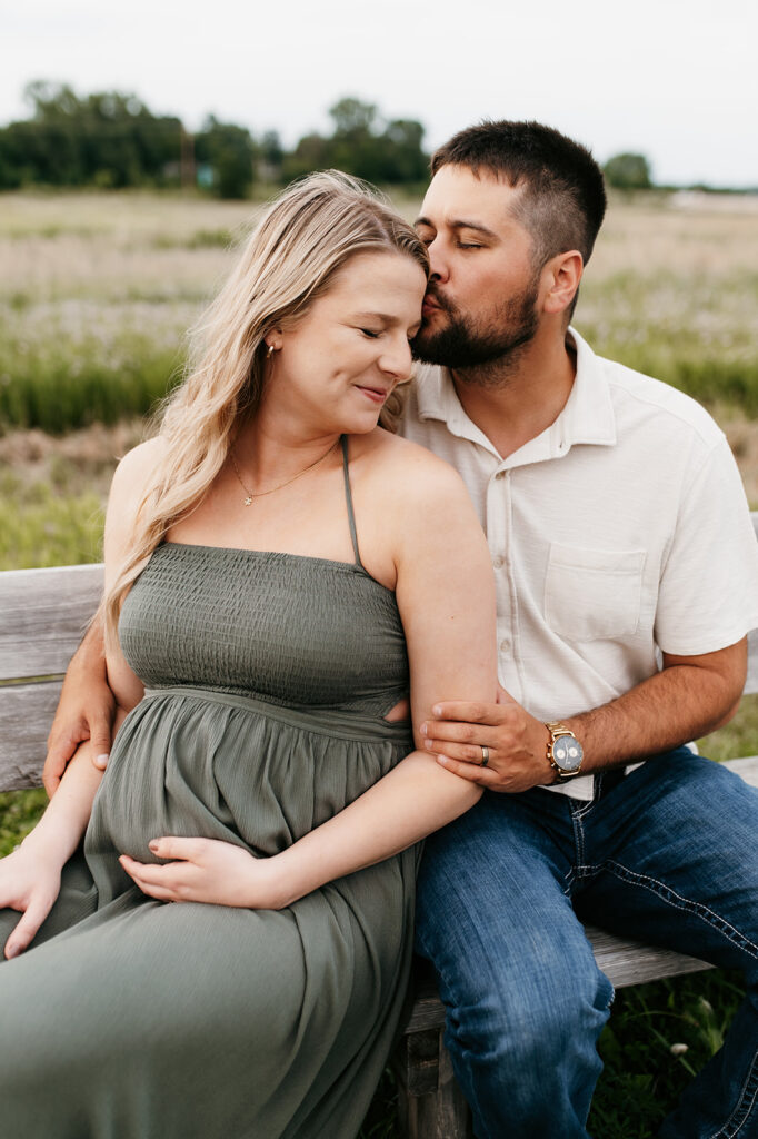 Wisconsin maternity photos style guide