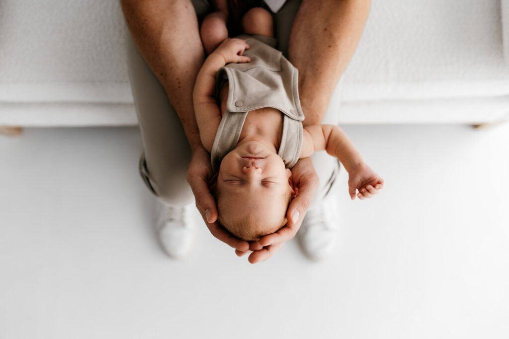 Professional baby photographer Wisconsin