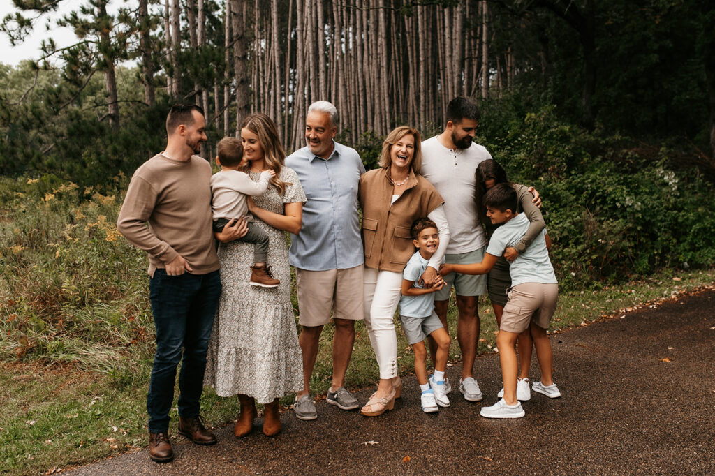 Multi-generational family session Somerset WI