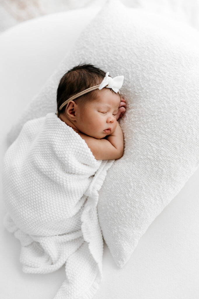 MN maternity and newborn photographer