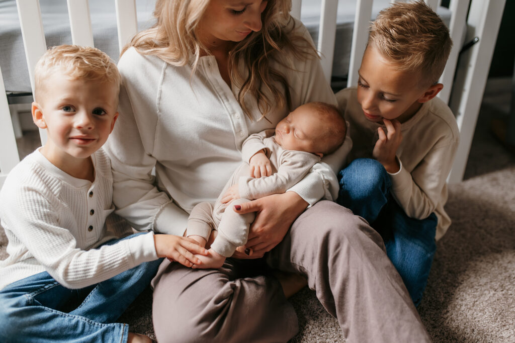 Lifestyle newborn photography Somerset WI