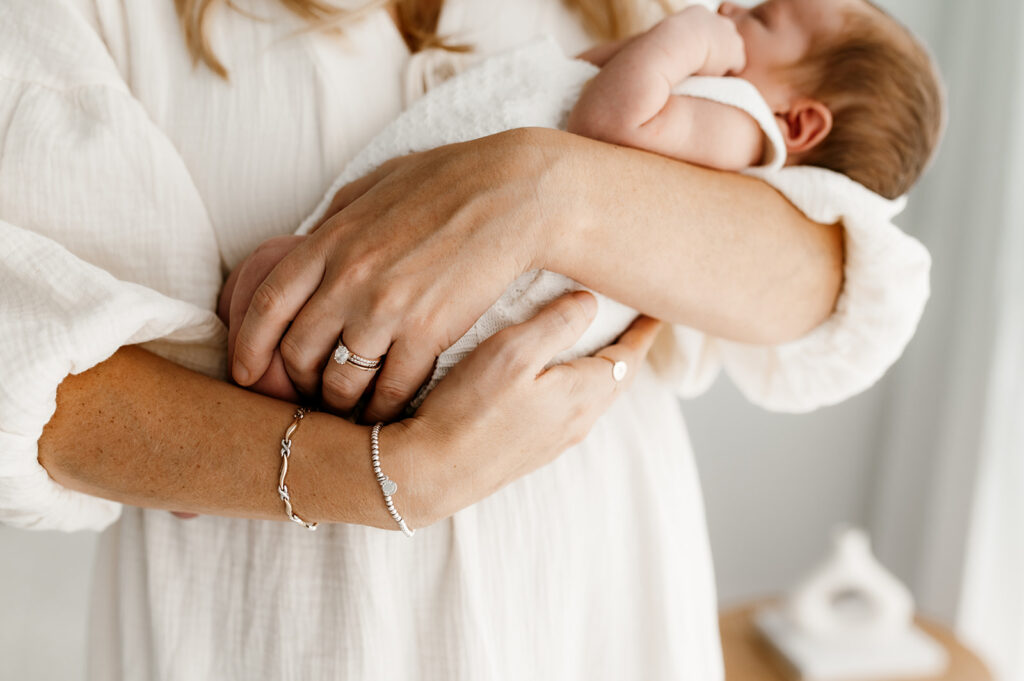 natural light newborn portraits in Wisconsin